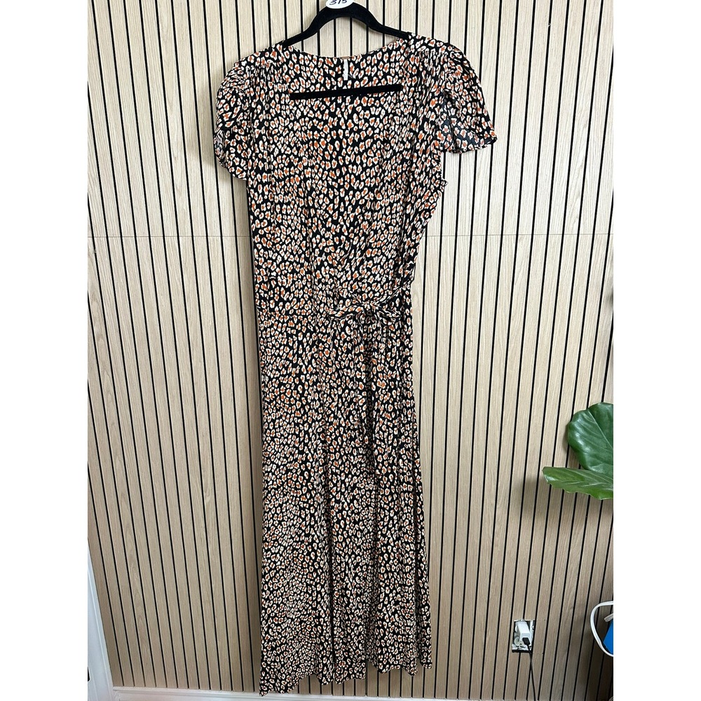 315 Gorgeous Jess Wrap‎ Maxi Dress (Medium, NWOT)